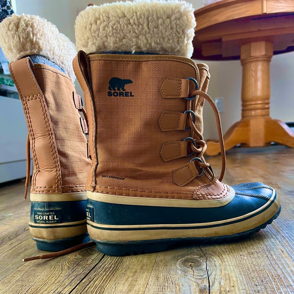 Women’s Winter Carnival Sorel Boots